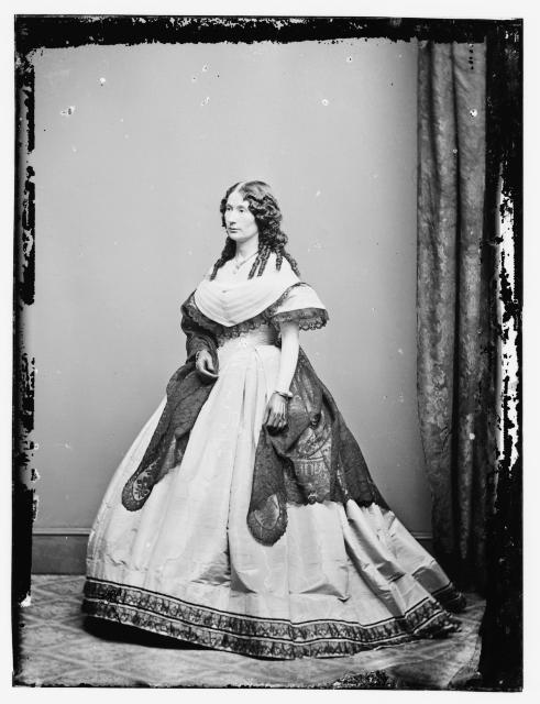 [Portrait of Laura Keene]