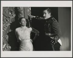 [Saskia Reeves as Beatrice and Matthew Macfadyen as Benedick in a scene from the Cheek by Jowl production "Much Ado About Nothing" during BAM Spring Series, 1998]